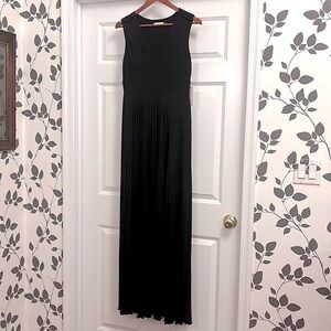 NWT PLEATED SKIRT VINTAGE GOWN CALVIN KLEIN FULL LENGTH